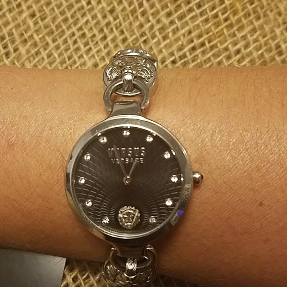 Designer Watch - Picture 9 of 11